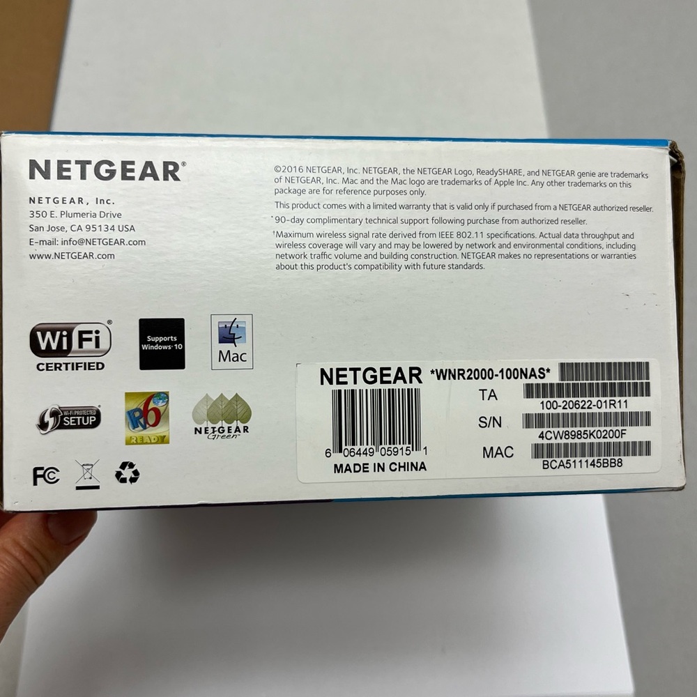 NETGEAR 🛜 N300 WiFi Router, model WNR2000 - Picture 4 of 15
